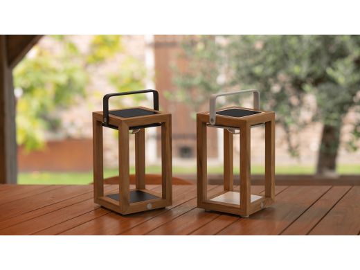 SUNS Tom lantaarn solar 16x17x28cm - Natural Teak/Matt White