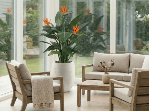 Designplants/Luca Lifestyle Strelitzia kunstplant (h:145cm) met Grigio Tall Balloon bloempot - Oranje (bloempot = Antique White)