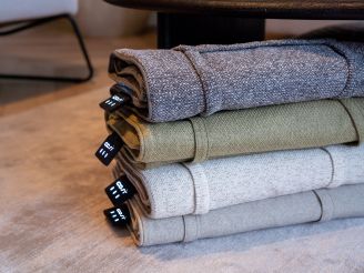 Cosiseat Lite warmtekussen 110x45cm - Teddy Beige (incl. powerbank & adapter)